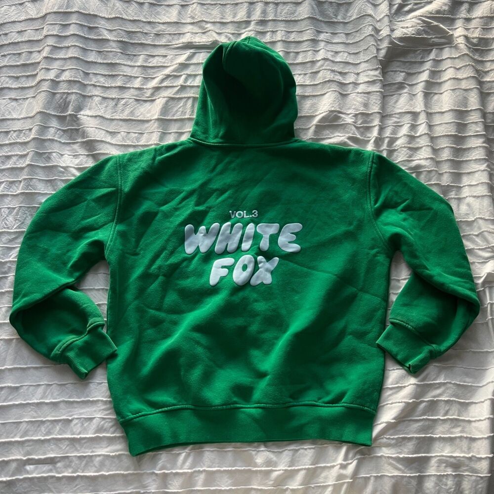 White Fox Boutique Offstage Hoodie Vol.3 Green M/L Womens Oversized Puff Print - Picture 6 of 6